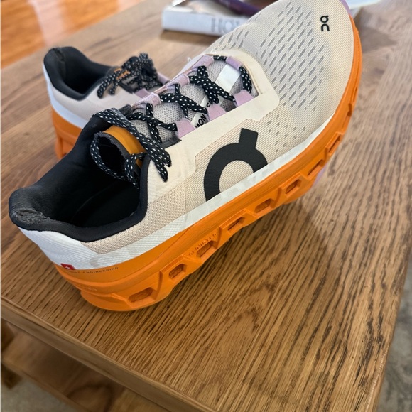 On Running Sneakers in Orange and Cream - Picture 4 of 4